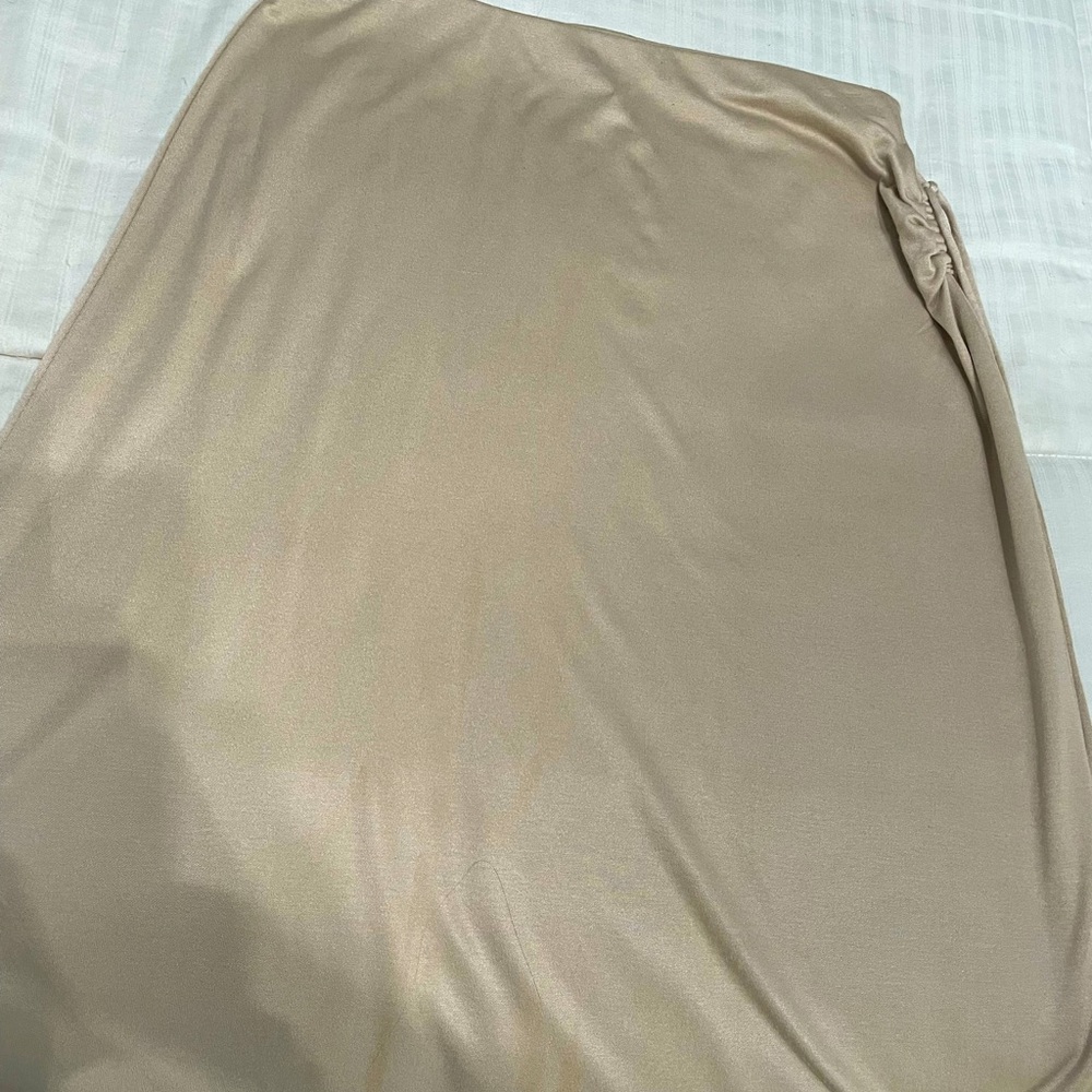 Like New Champagne skirt.